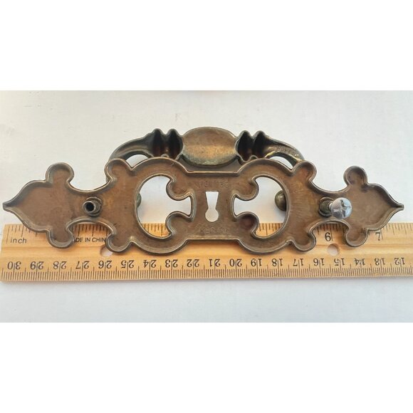 4 Vintage Brass Architectural Salvage Drawer Pulls Hardware USA No. 28322 Ornate - Picture 8 of 8